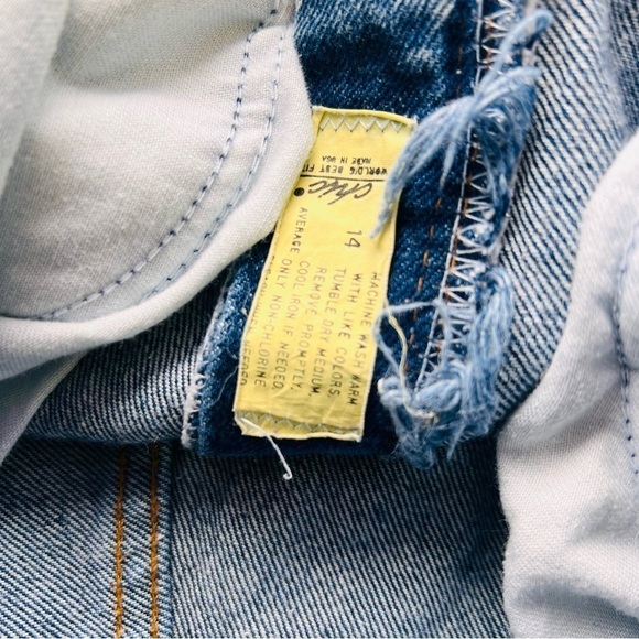 CHIC USA Acid Washed High Waisted Mom Jeans 14 - Picture 10 of 11